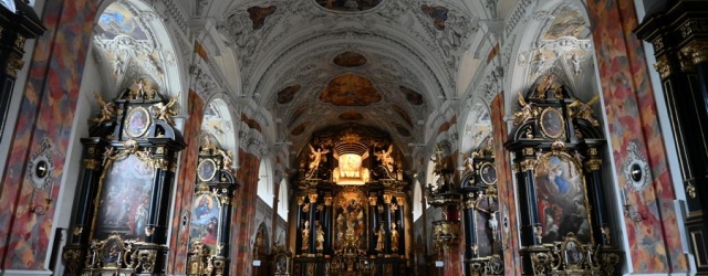 Stift Wilten: Barockkunst und Klosterleben in Innsbruck